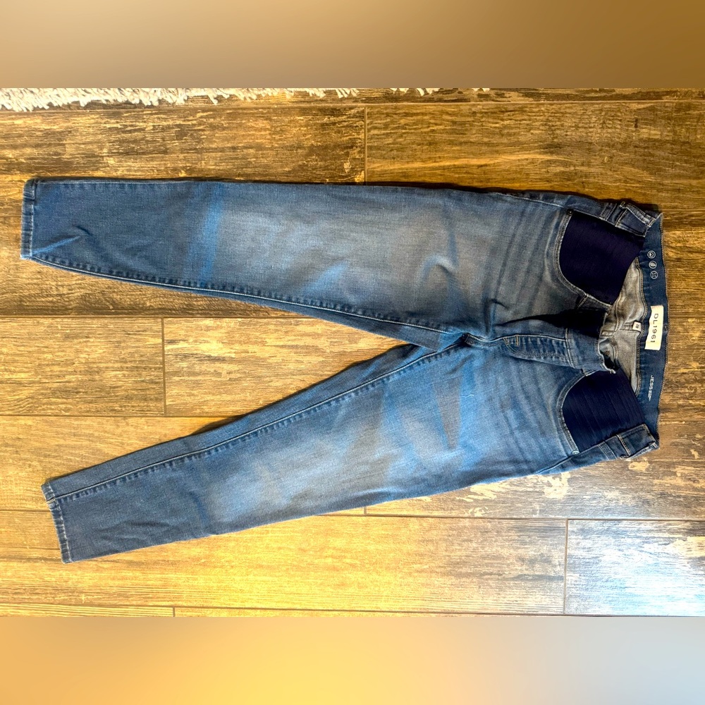 DL1961 Ankle Maternity Jeans 28